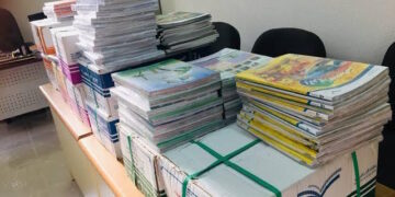 الكتب المدرسية تصل البصرة وتجهيز المدارس يبدأ